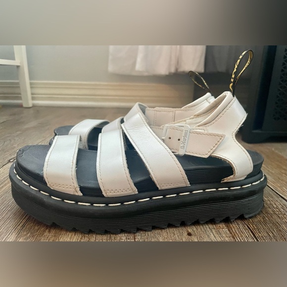 Doc Martens Sandals Blaire Women’s Size 6 Platform White Leather Gladiator - Picture 2 of 16